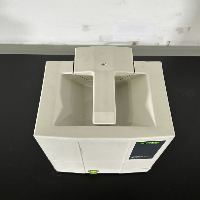 Buchi V-700 Vacuum Pump image 2